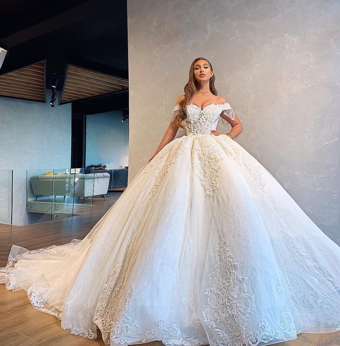 فرفلة لفساتين الزفاف Farfalla Wedding Dresses
