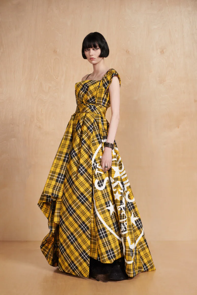 فستان ماركة ديور Dior