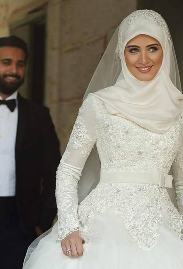 فساتين زفاف محجبات محتشمة تركية